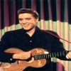 Geweldig! Elvis Presley – Blue Suede Shoes zonder Muziek